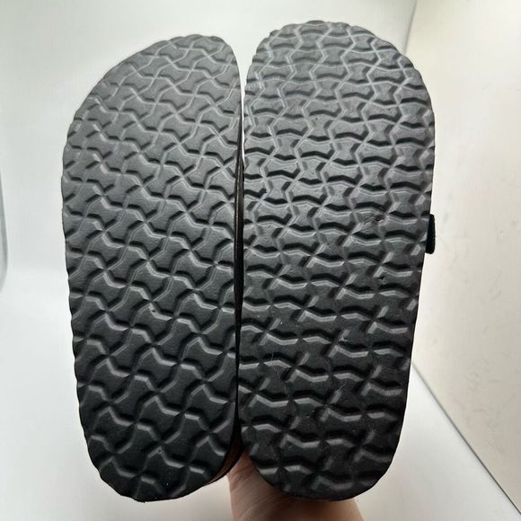 CUSHIONAIRE Women's Genuine Leather Cork Footbed Clog with +Comfort 8 BLACK - Picture 5 of 7